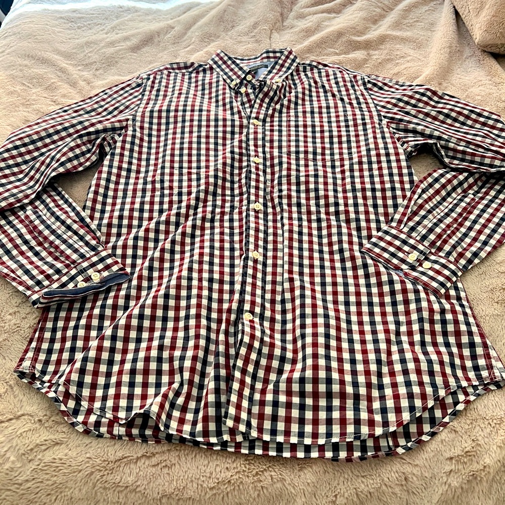 Men’s Banana Republic Soft Wash Tailor Fit Slim Button down shirt (XL Tall)